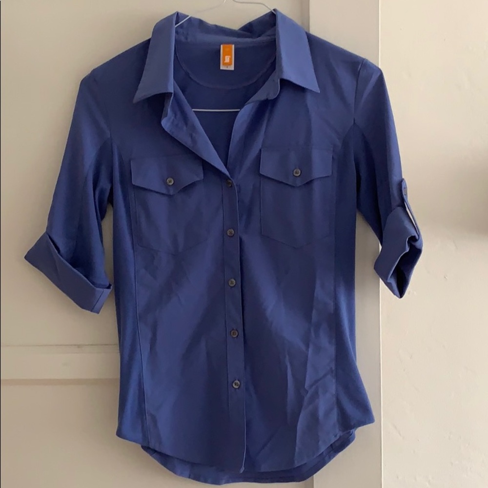 Never worn Lucy stretch button down